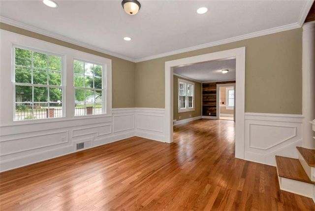 952 Wayside Street, Cornelia, GA 30531