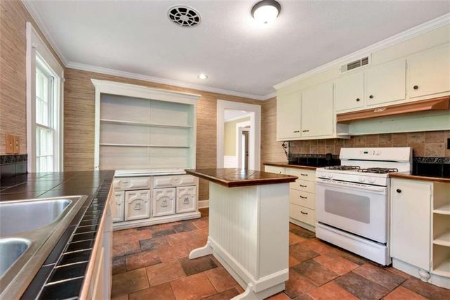 952 Wayside Street, Cornelia, GA 30531