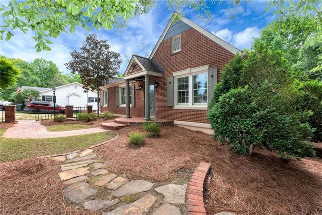 952 Wayside Street, Cornelia, GA 30531