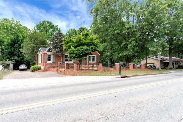 952 Wayside Street, Cornelia, GA 30531