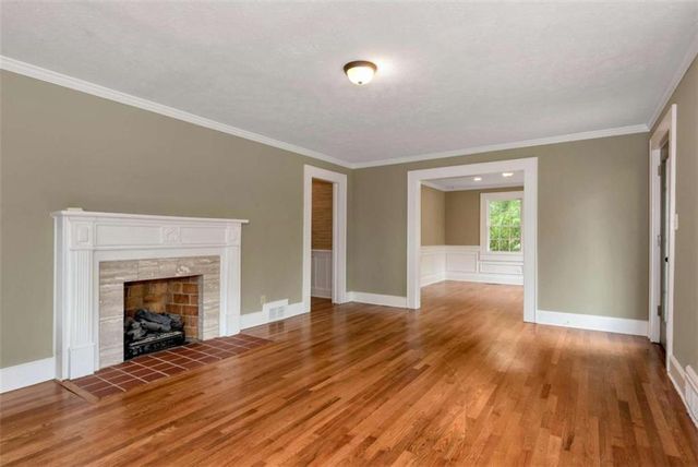 952 Wayside Street, Cornelia, GA 30531