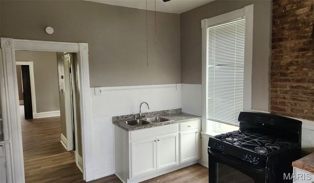 3556 Tennessee Avenue, St Louis, MO 63118