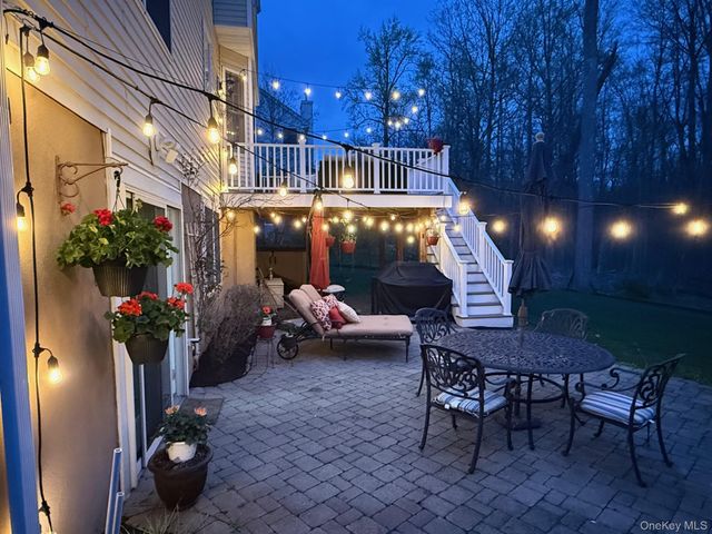 70 Travis Road, Baldwin Place, NY 10505
