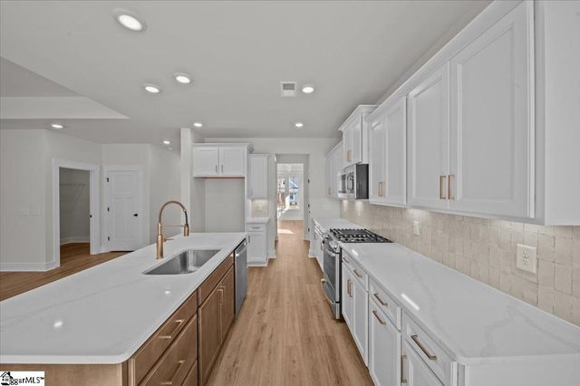 134 Moorish Circle, Simpsonville, SC 29681