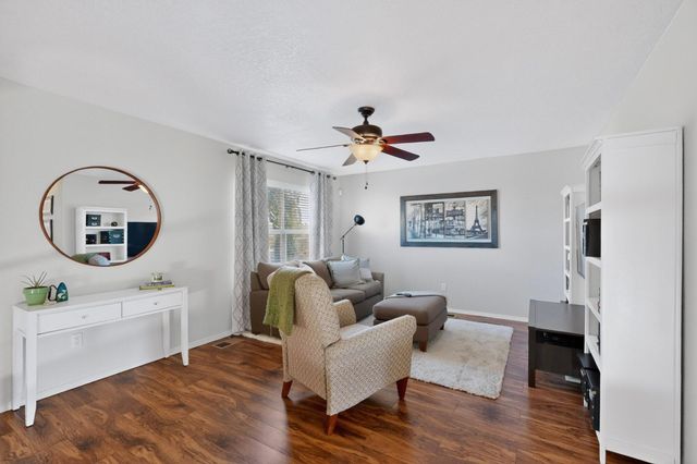 8136 Pony Hills Place NW, Albuquerque, NM 87114