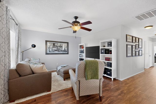 8136 Pony Hills Place NW, Albuquerque, NM 87114