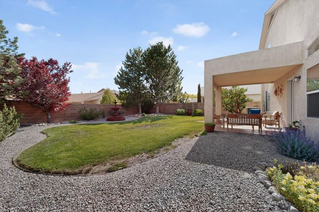 8136 Pony Hills Place NW, Albuquerque, NM 87114