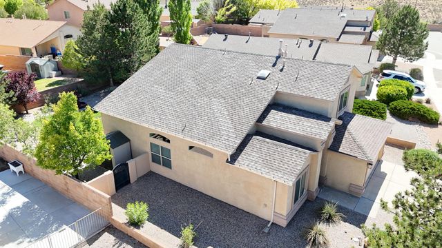 8136 Pony Hills Place NW, Albuquerque, NM 87114
