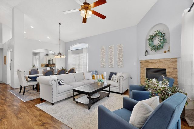8136 Pony Hills Place NW, Albuquerque, NM 87114