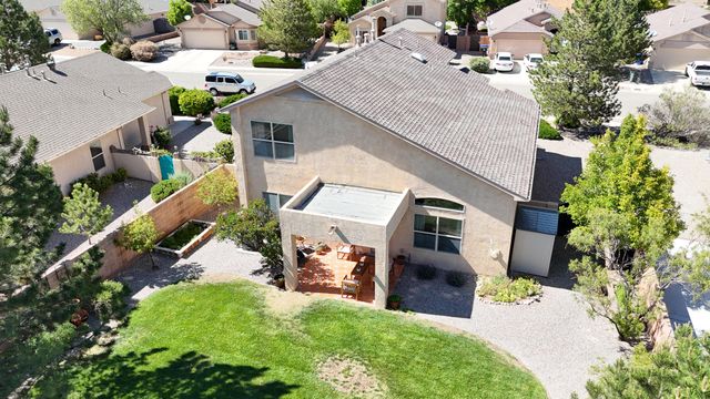 8136 Pony Hills Place NW, Albuquerque, NM 87114