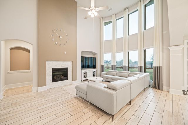 19343 Goodnight Peak Trl, Cypress, TX 77433