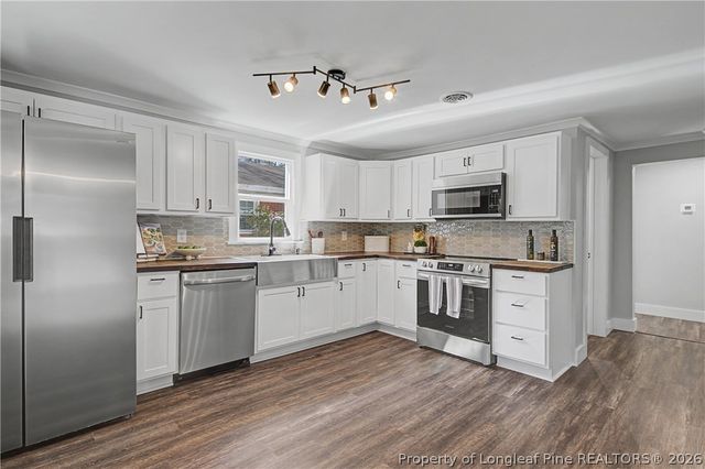 4033 E Cole Street, Hope Mills, NC 28348