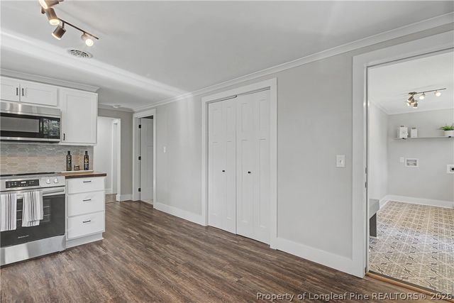 4033 E Cole Street, Hope Mills, NC 28348