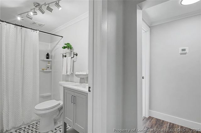 4033 E Cole Street, Hope Mills, NC 28348