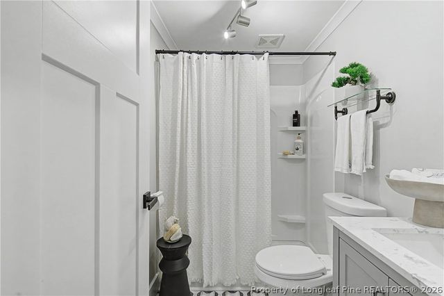 4033 E Cole Street, Hope Mills, NC 28348