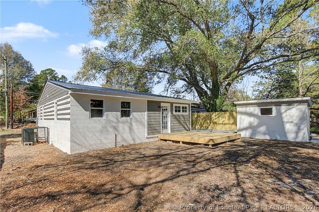 4033 E Cole Street, Hope Mills, NC 28348