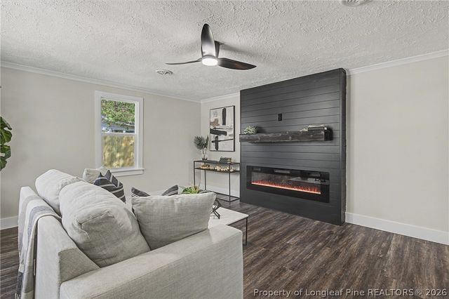 4033 E Cole Street, Hope Mills, NC 28348