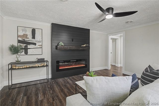 4033 E Cole Street, Hope Mills, NC 28348