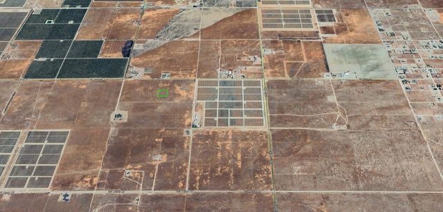 Cor Avenue A2 Drt 96 Stw D, Lancaster, CA 93536