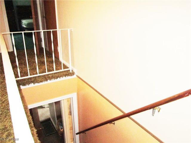 1081 Seward Avenue, Akron, OH 44320