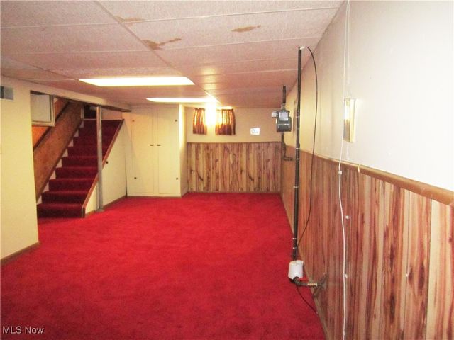 1081 Seward Avenue, Akron, OH 44320