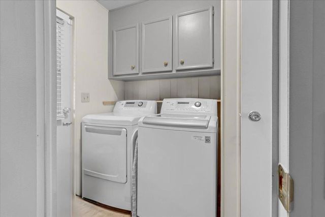 17617 Pond Derosa, Salinas, CA 93907