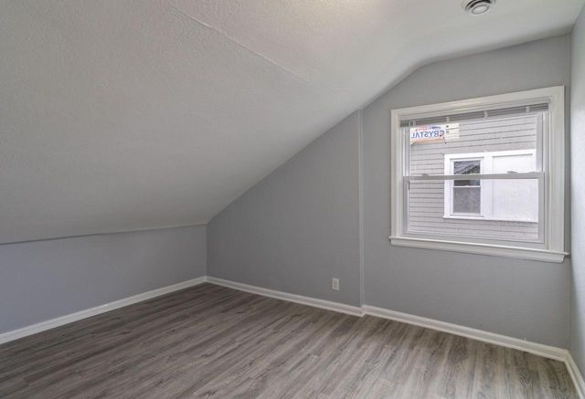 2661 N 44th STREET, Milwaukee, WI 53210