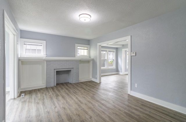 2661 N 44th STREET, Milwaukee, WI 53210