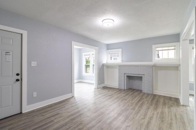 2661 N 44th STREET, Milwaukee, WI 53210