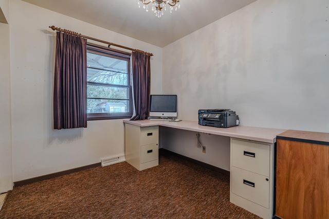 1718 15th Street S, Fargo, ND 58103