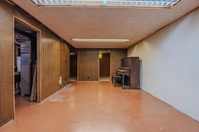 1718 15th Street S, Fargo, ND 58103