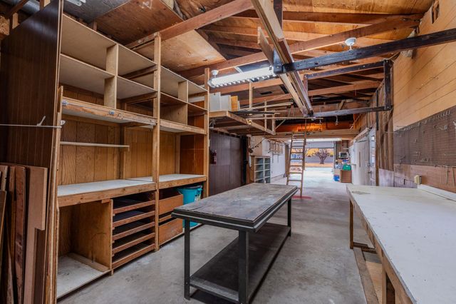 1718 15th Street S, Fargo, ND 58103