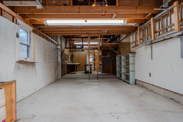 1718 15th Street S, Fargo, ND 58103