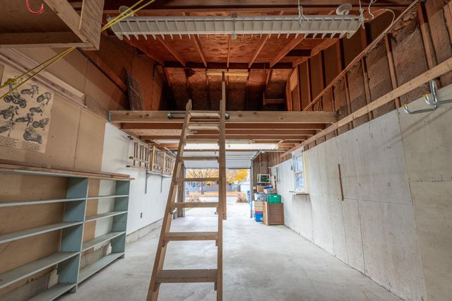 1718 15th Street S, Fargo, ND 58103