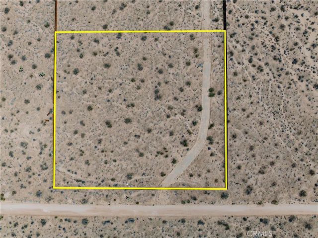 425 Gerber, Landers, CA 92285