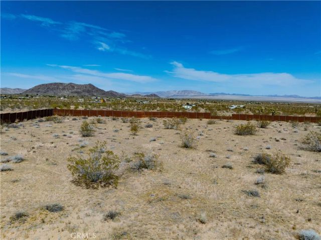 425 Gerber, Landers, CA 92285