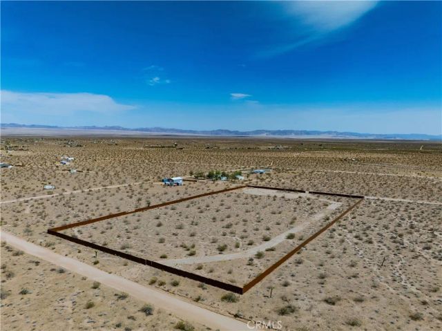 425 Gerber, Landers, CA 92285