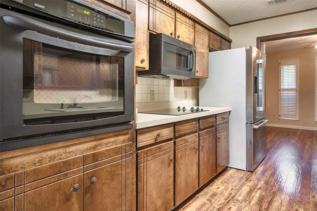 3512 Walton Avenue, Fort Worth, TX 76133