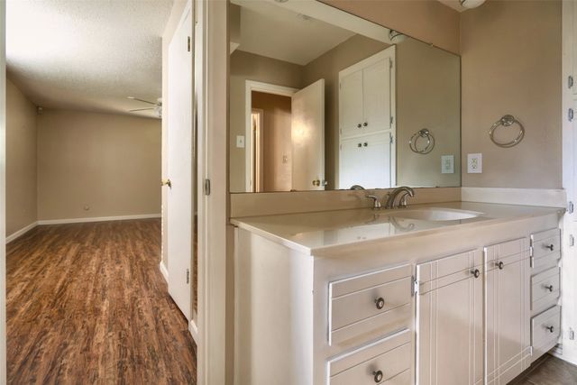 3512 Walton Avenue, Fort Worth, TX 76133