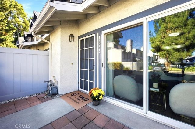 1663 Caffrey, West Covina, CA 91791