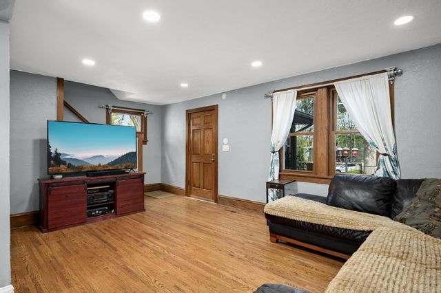 4140 Minnehaha Avenue, Minneapolis, MN 55406
