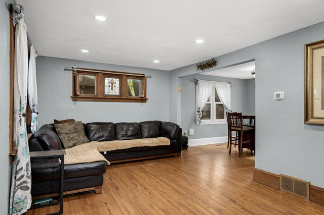 4140 Minnehaha Avenue, Minneapolis, MN 55406