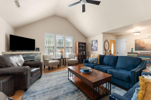 106 Southview Drive, Branson, MO 65616
