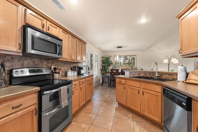 106 Southview Drive, Branson, MO 65616