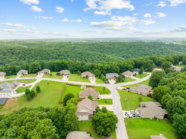 106 Southview Drive, Branson, MO 65616
