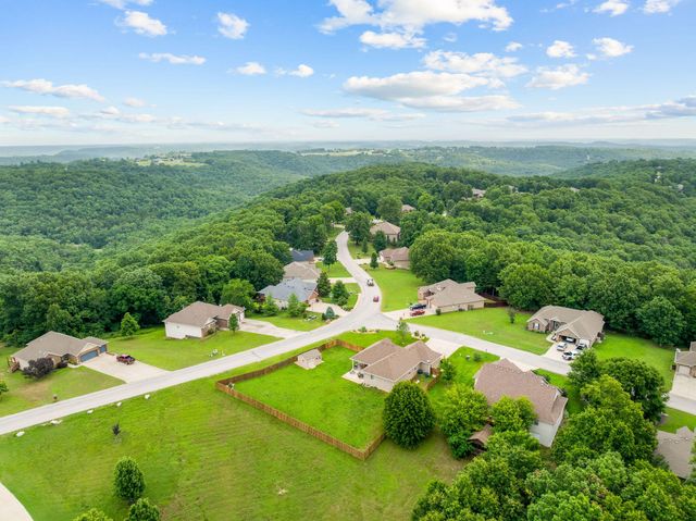 106 Southview Drive, Branson, MO 65616