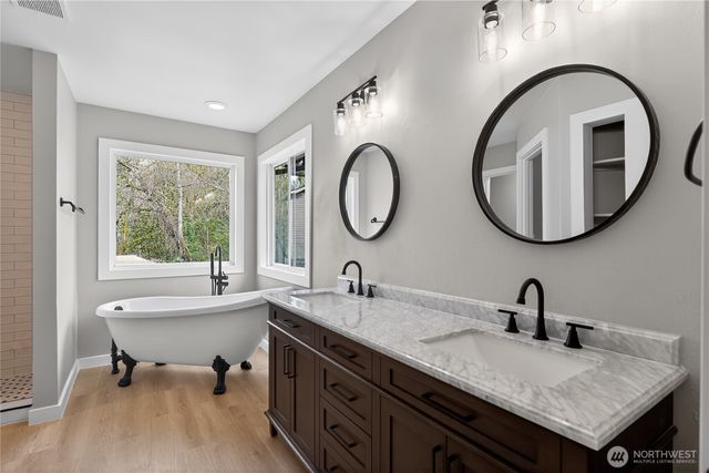 26518 NE Kennedy Drive, Duvall, WA 98019