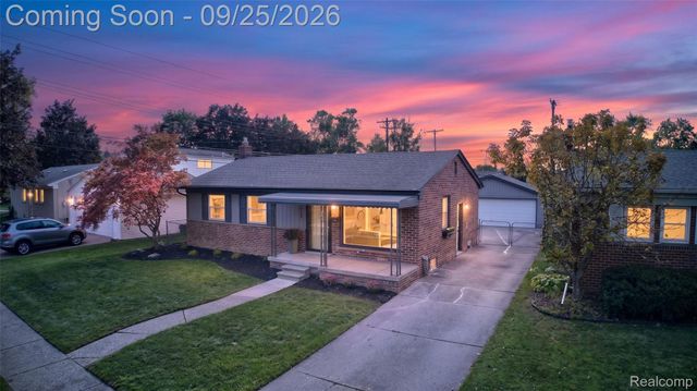 16354 Drake Street, Southgate, MI 48195