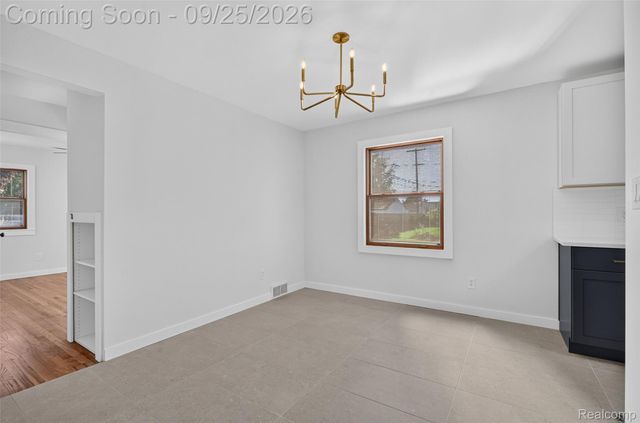 16354 Drake Street, Southgate, MI 48195