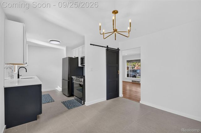 16354 Drake Street, Southgate, MI 48195